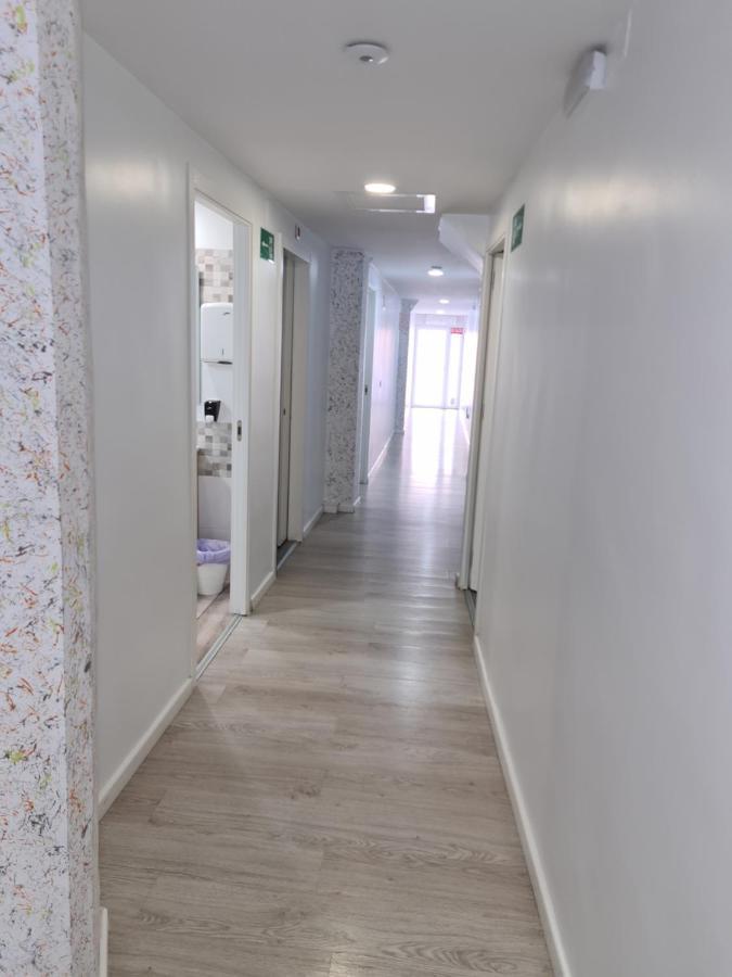 Hostel M-A Rooms Mate Madrid Exterior foto